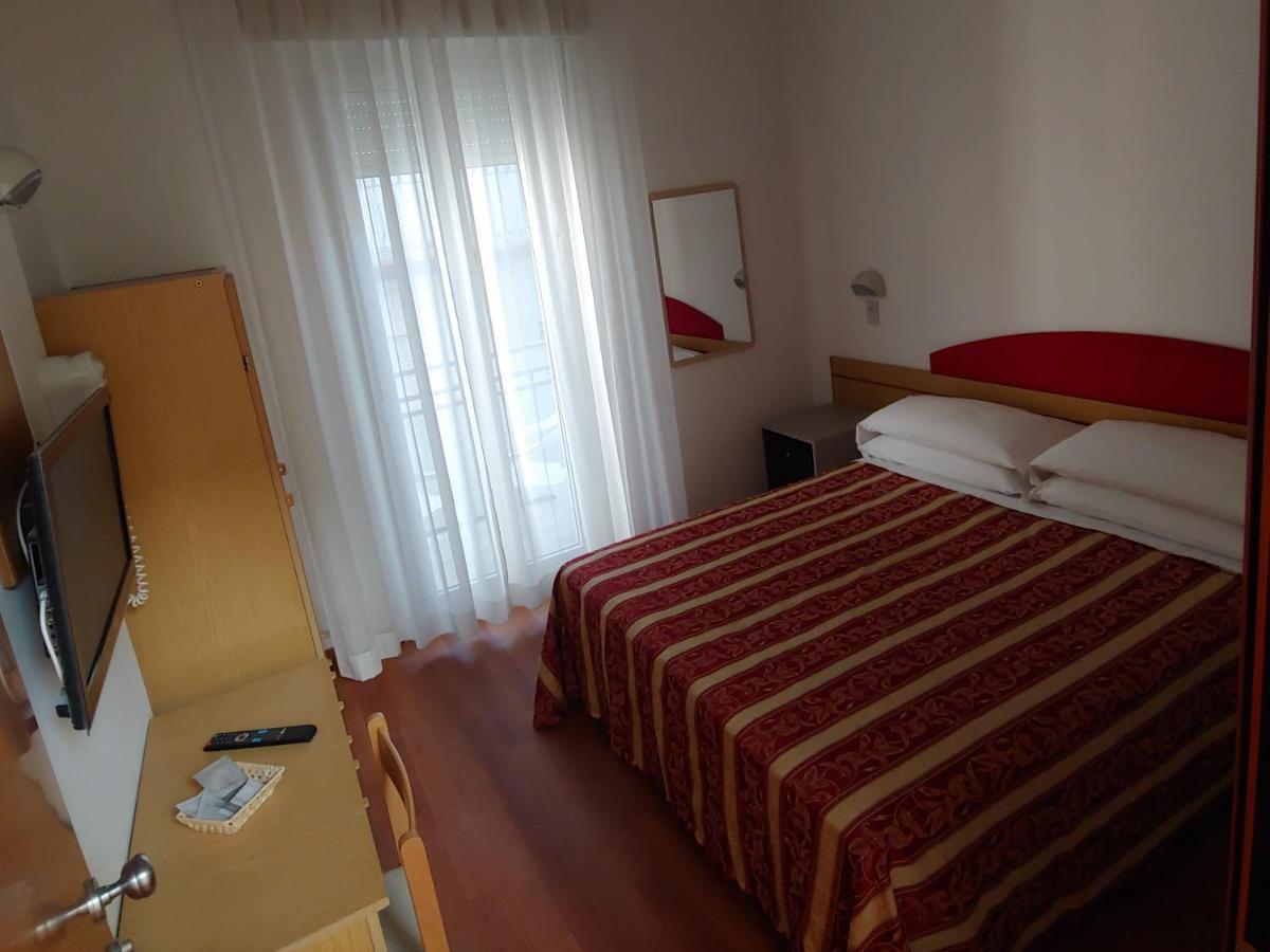 Hotel Angelus Rimini Dış mekan fotoğraf
