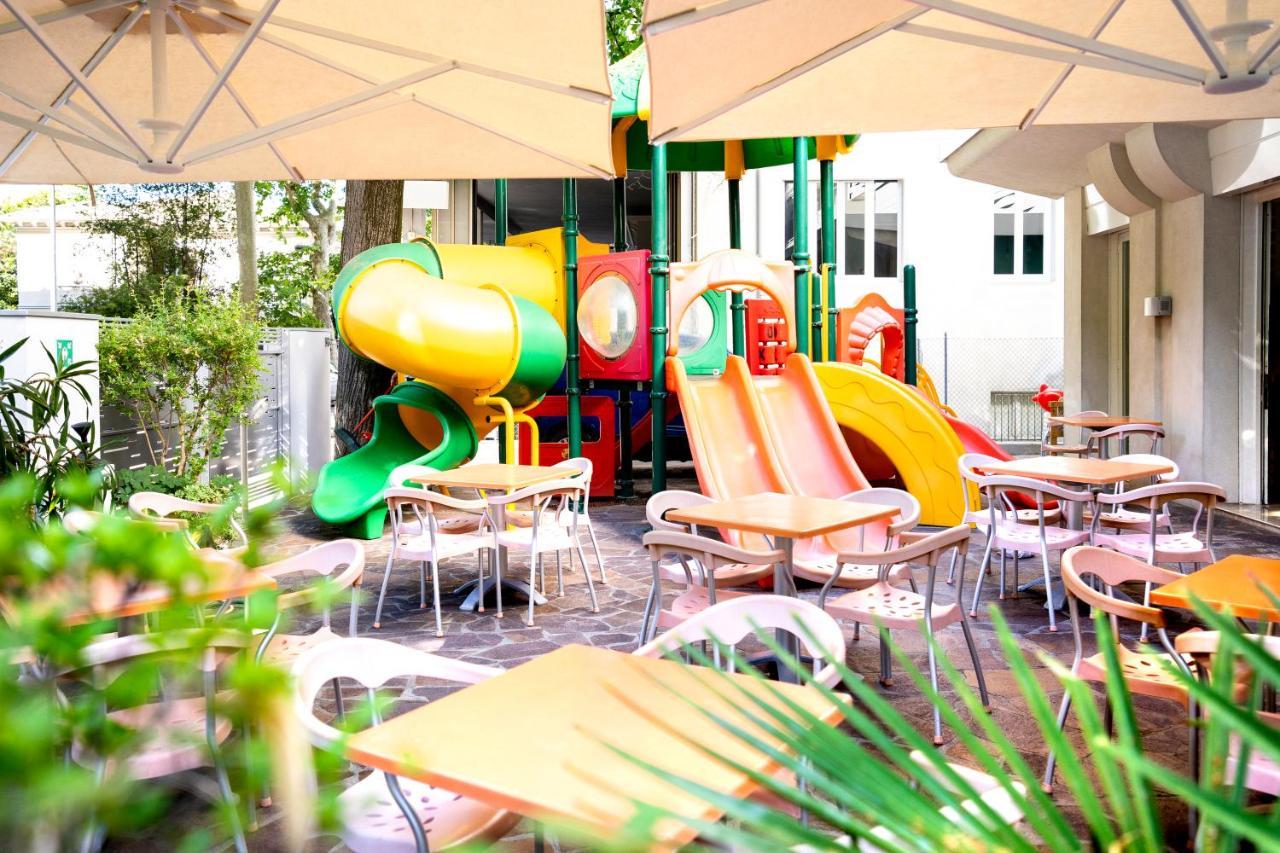 Hotel Angelus Rimini Dış mekan fotoğraf