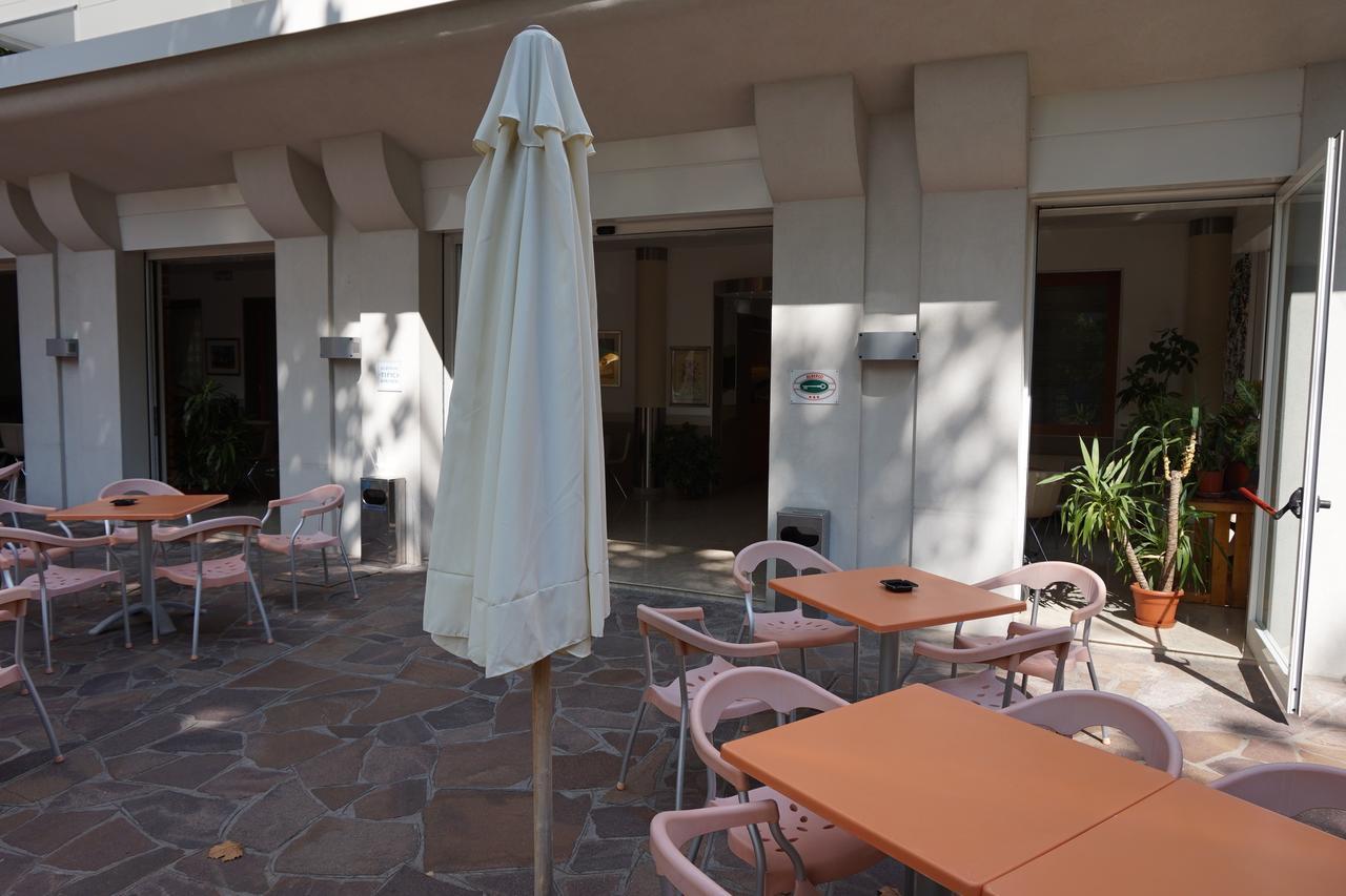 Hotel Angelus Rimini Dış mekan fotoğraf