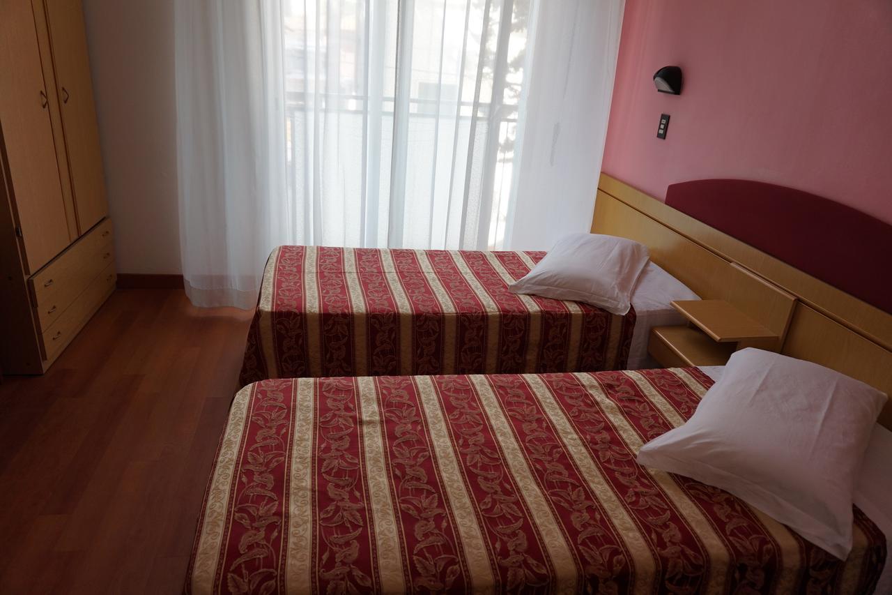 Hotel Angelus Rimini Dış mekan fotoğraf