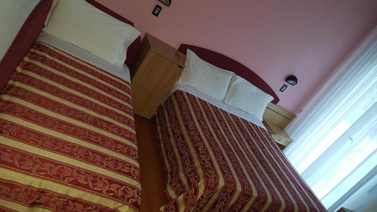 Hotel Angelus Rimini Dış mekan fotoğraf