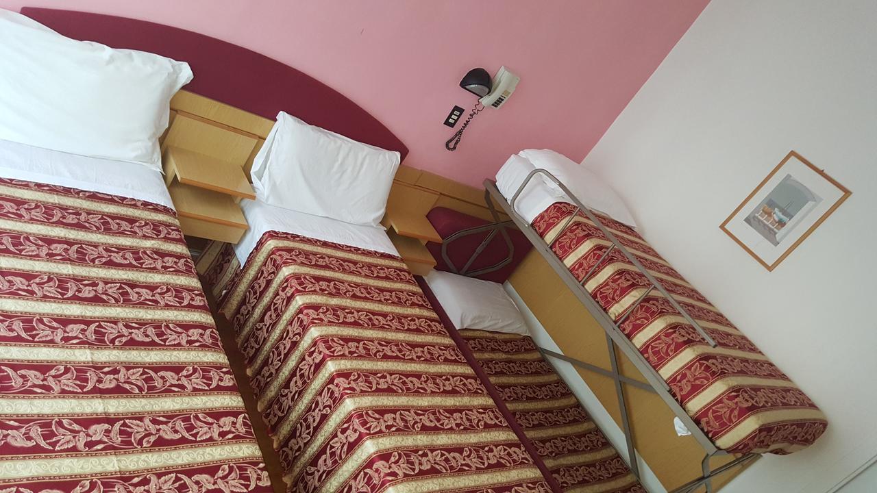 Hotel Angelus Rimini Dış mekan fotoğraf