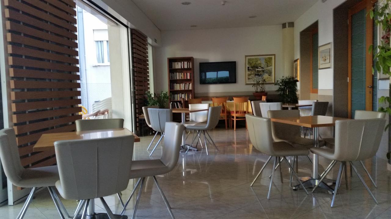Hotel Angelus Rimini Dış mekan fotoğraf